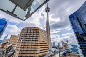 2BR Fantastic View of CN Tower and Roger Centre